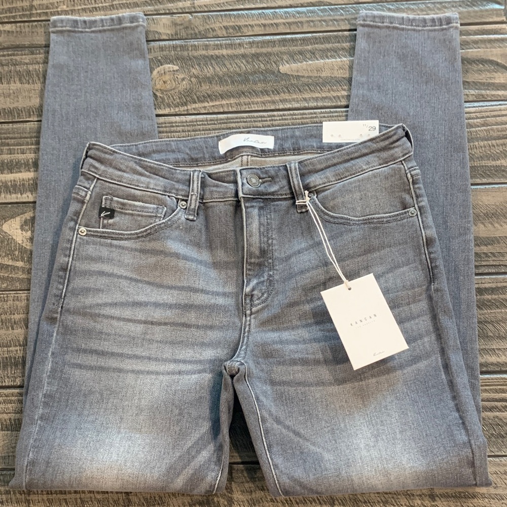 KanCan Women's Light Gray Skinny Jeans